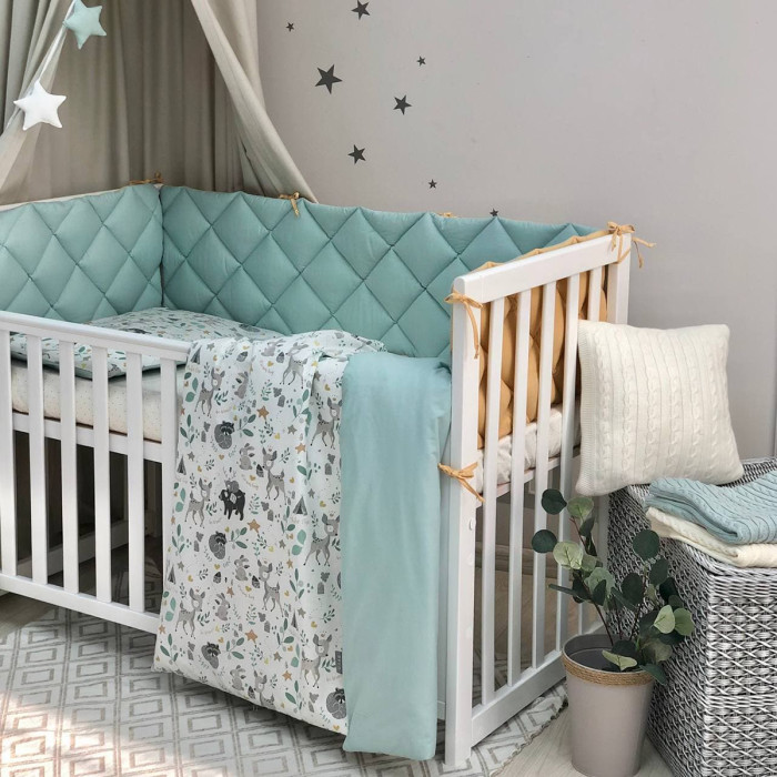 Комплект постільної білизни для новонародженого Baby Mix Bamby з друзями, колір мятний
