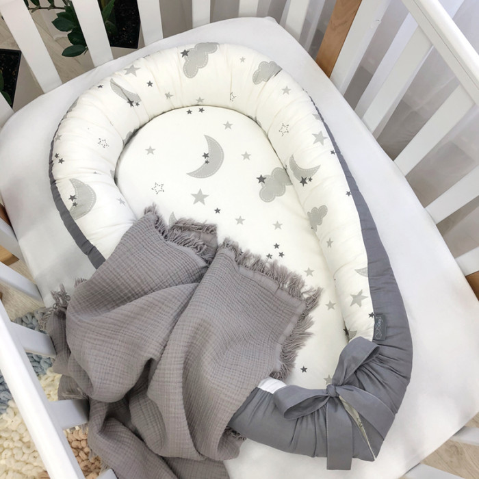 Кокон Baby Design Хмаринки сірі з місяцем