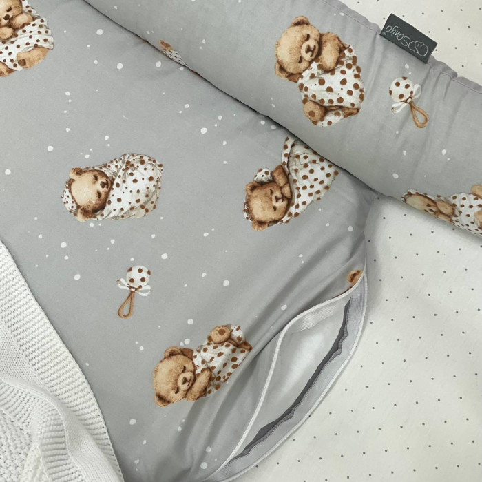 Кокон Baby Design Ведмедик у ковдрі на сірому